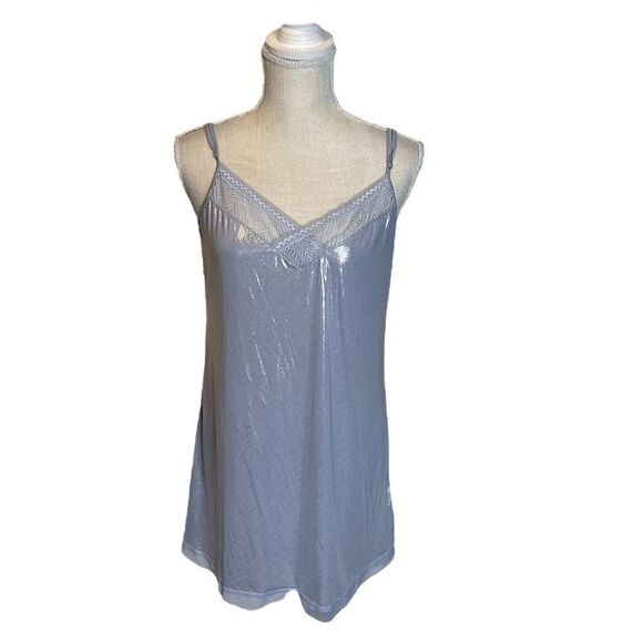 Victoria’s Secret Periwinkle Shimmery Babydoll Negligée Size Small - Picture 4 of 14